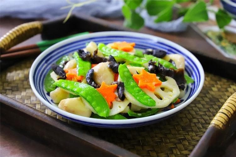 荷塘小炒：五种食材打造营养美味的素菜佳肴