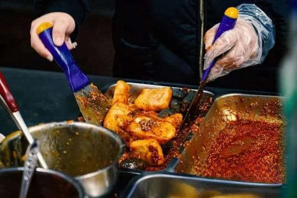 烟火氤氲 食色生香 解锁临沂夜市美食地图