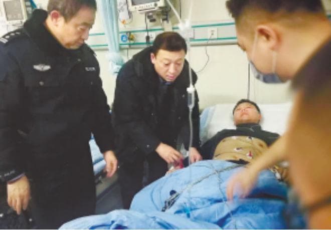 消防部门提醒：火灾逃生时，跳楼真的不是个好选择