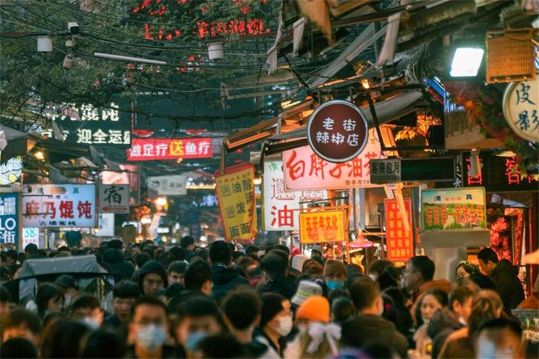 中国5个“夜生活最丰富”的城市，凌晨2点满街人，有你的家乡吗？