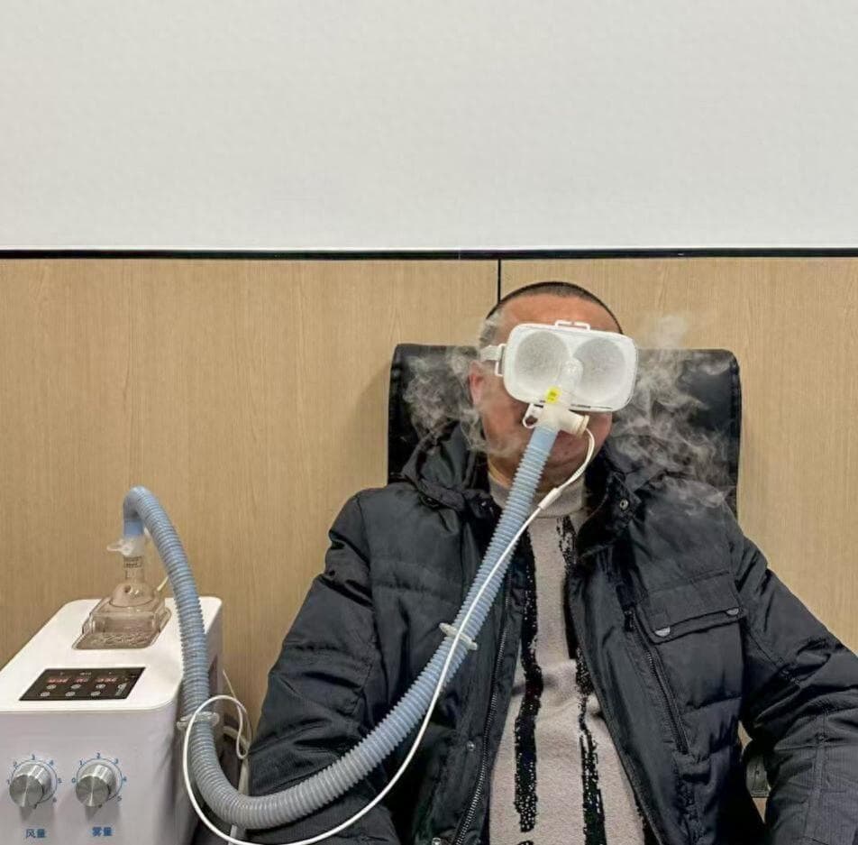 去医院做"眼科SPA"，"睑板腺按摩"火了