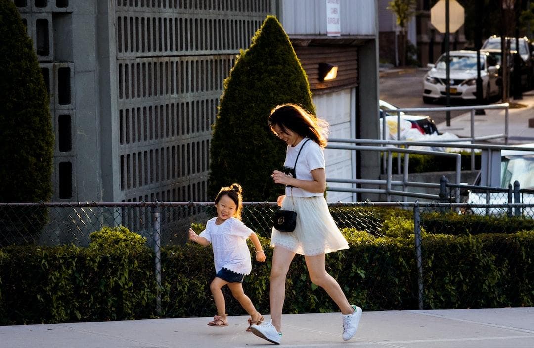 增额终身寿险可以一次性领取吗？深度解析其领取方式与规划建议