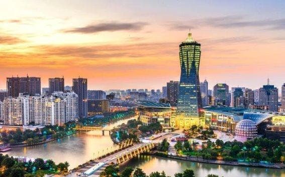 新一线城市崛起：成都、重庆、杭州的魅力探秘
