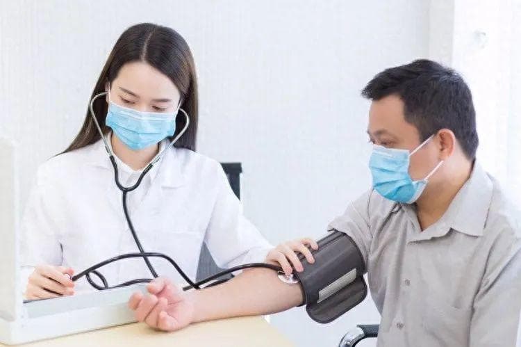 中国脑梗发病全球第一，高血压患者需警惕这些症状