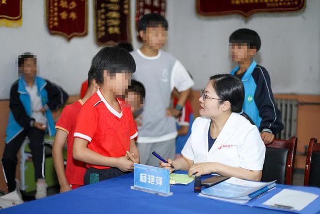 皮肤科医生揭秘：不洗脸护肤的真相