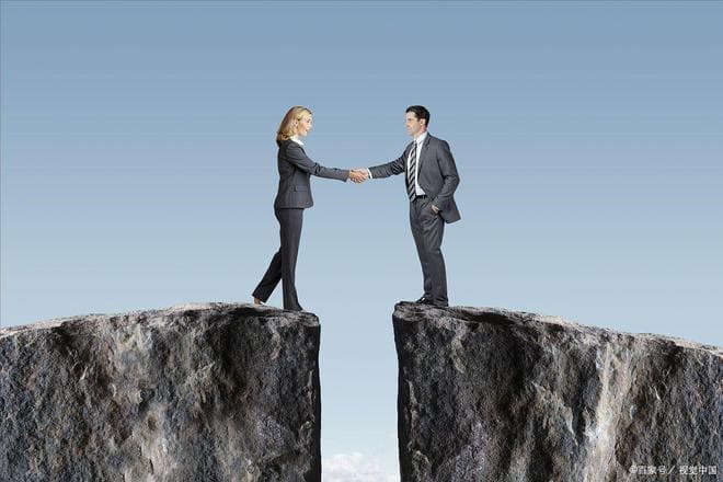 波特定律：企业管理中的宽容与激励艺术