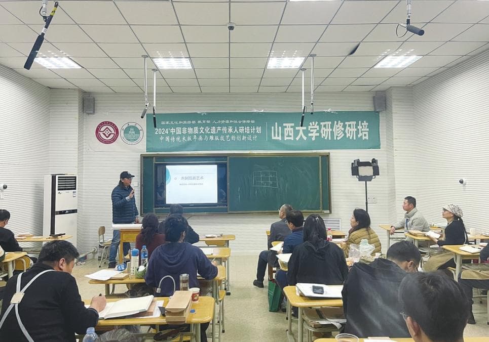 非遗研培，点亮活态传承之光