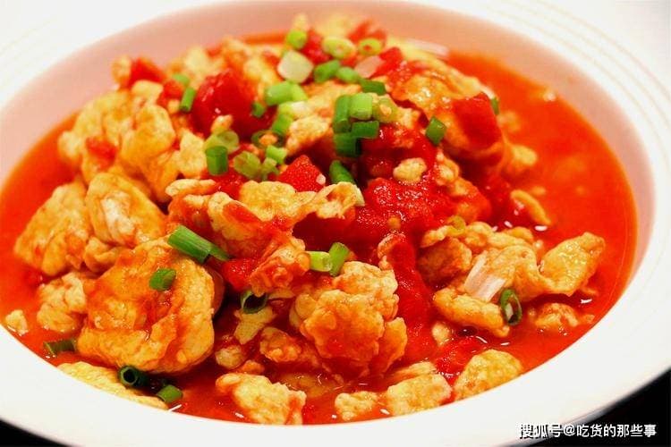 西红柿炒蛋新技巧：倒序放料让美味升级