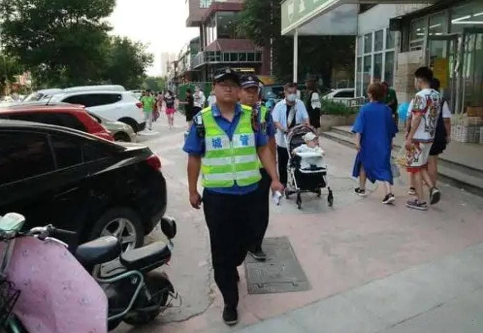 从“眼盯人查”到“AI”巡检，数字巡查车助力智能化巡逻