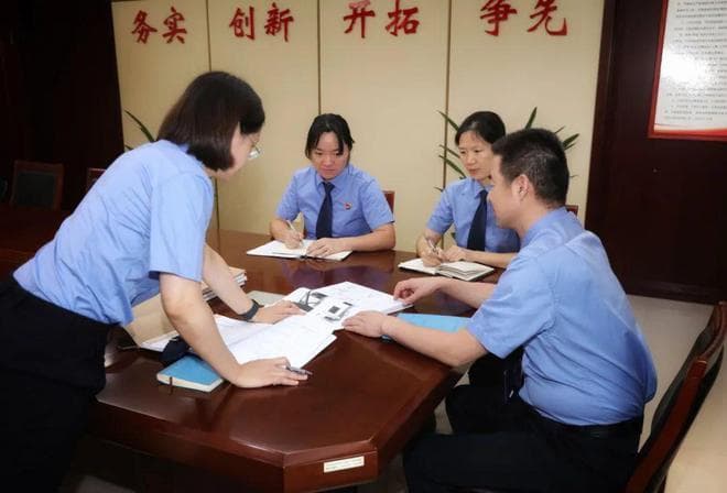 中国妇女报 | 困扰基层治理的“外嫁女”难题如何破解？