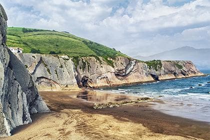 阳台在哪个方向比较好？阳台朝向的选择与居住舒适度息息相关