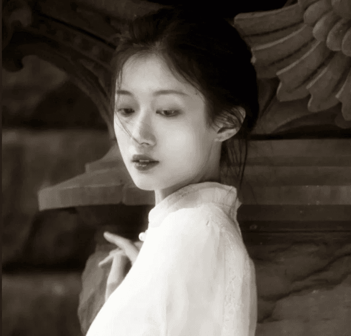 民国才女的两种爱情：林徽因的理智与张爱玲的深情