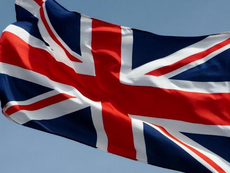 英国6835万人，创造GDP约19万亿，江苏8526万人，创造GDP令人意外