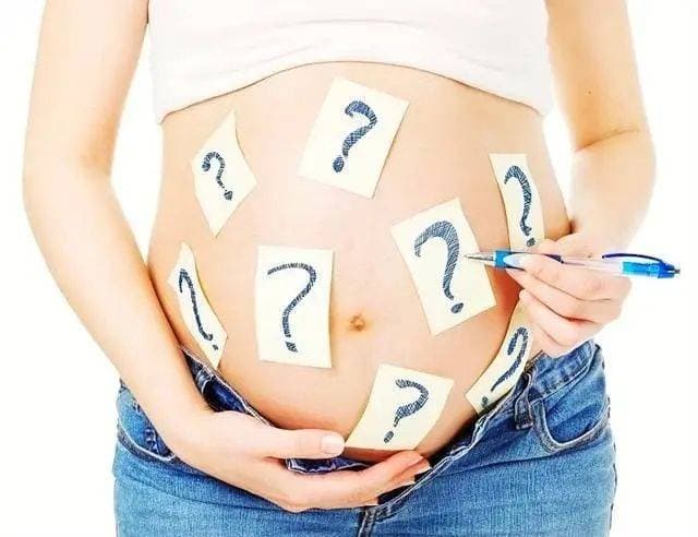 孕妇正常在这个月显怀？太早或太晚，可能跟它们有关！