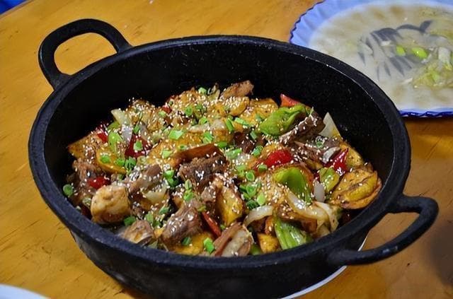 青海特色美食,舌尖上的高原盛宴