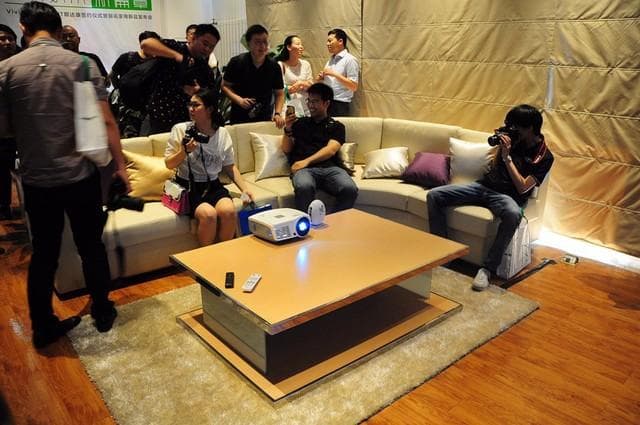 智能车钥匙使用指南：功能、维护与品牌差异