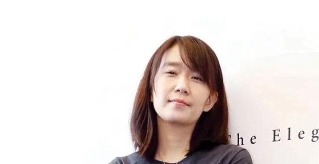 女作家韩江：诺贝尔文学奖获得者的一把“柳叶刀”