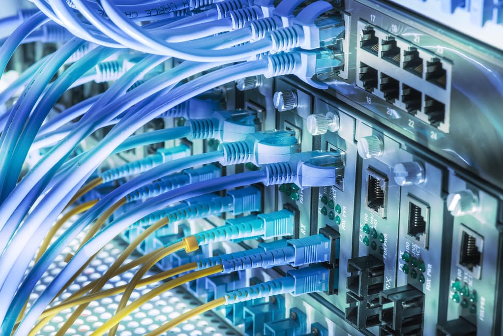 CAT5e 与 CAT6：了解主要区别