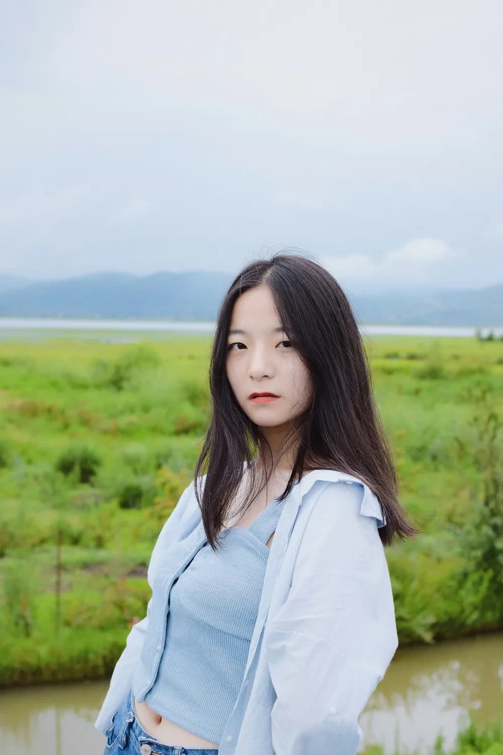 周梦蝶诗歌中的哲学世界：老庄万物观与苦集思想的诗意呈现