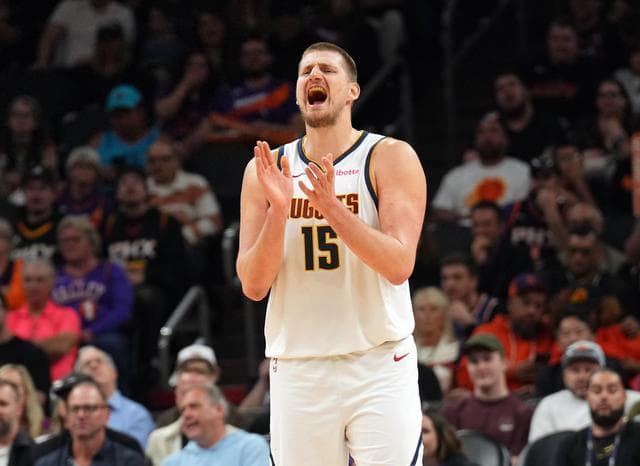 NBA最佳阵容预测：骑士三人入选 库里二阵老詹KD落选