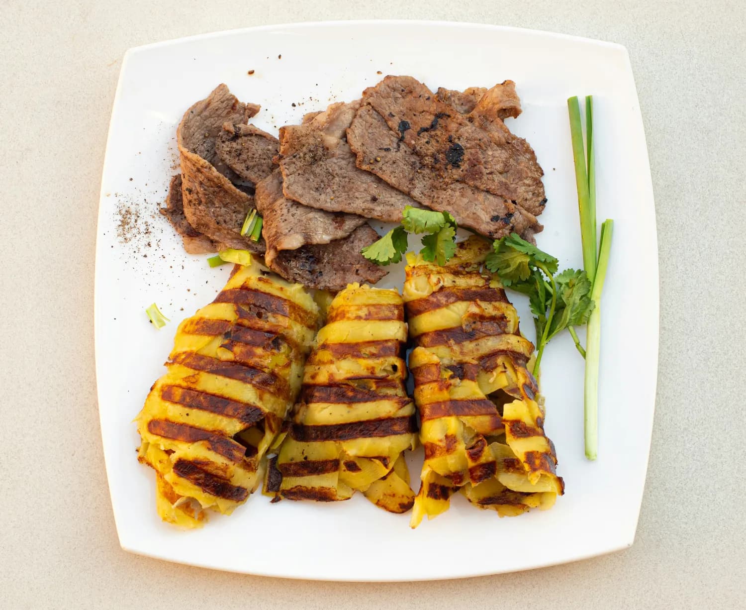 米其林推荐：保定必尝驴肉火烧