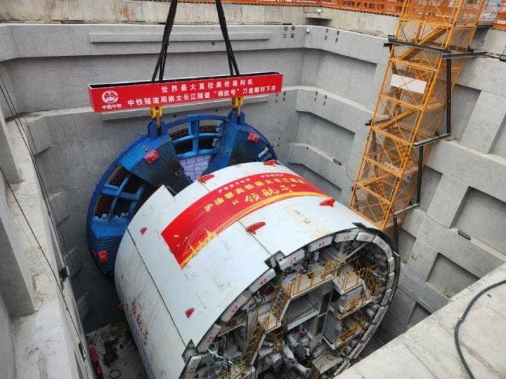 南通“八龙”竞过江，多条跨江通道传捷报