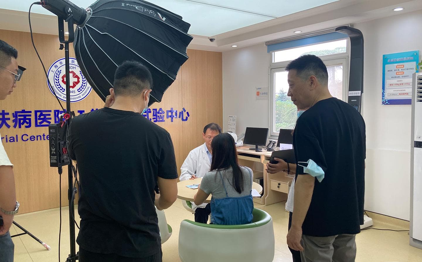 短视频拍摄的光线运用艺术，让作品大放异彩