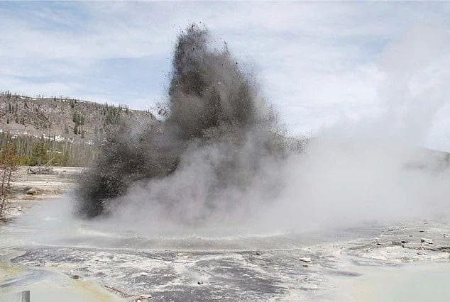 数千人将瞬间死亡？科学家预测黄石公园超级火山爆发将是毁灭性的