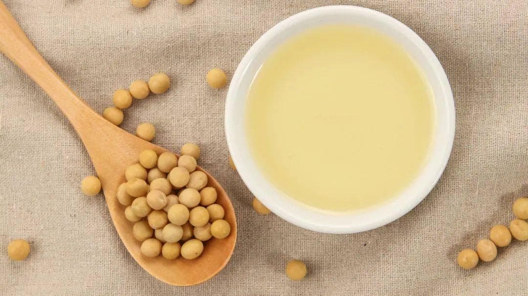 食用油安全指南：开封3个月是关键，这些储存方法要记牢