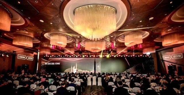 2024年艺术拍卖市场总体疲软，但有这些亮点和新趋势