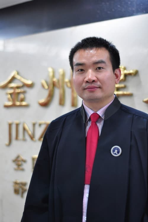 农民用秘方行医获刑10年解析：药虽有效但违法