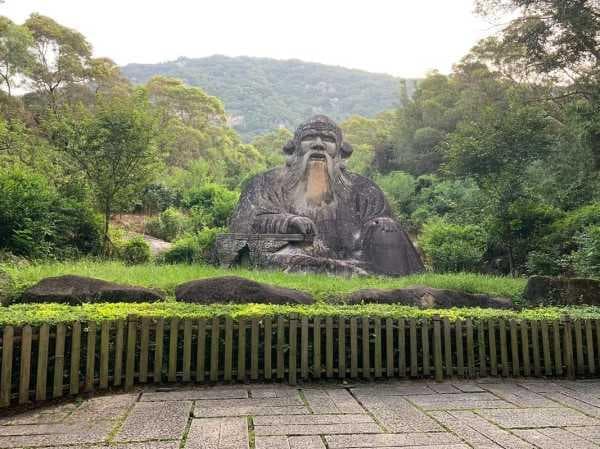 清源山有多高？适合攀登的最佳时期是什么？
