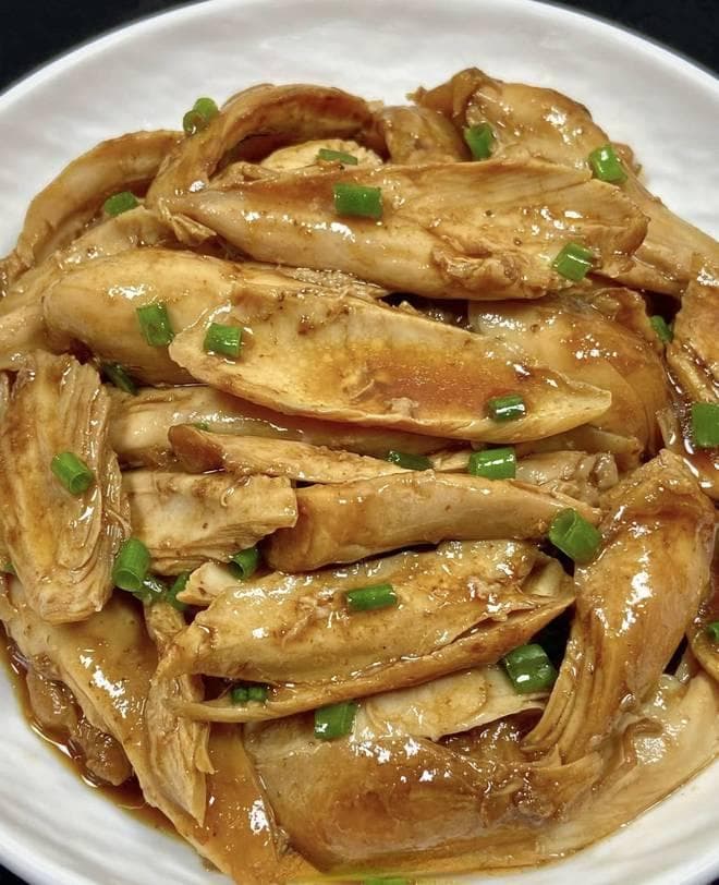 家常美味升级！手把手教你做出口感绝妙的酱油手撕鸡
