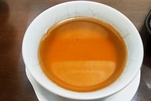 龙井茶的功效与作用、禁忌和食用方法