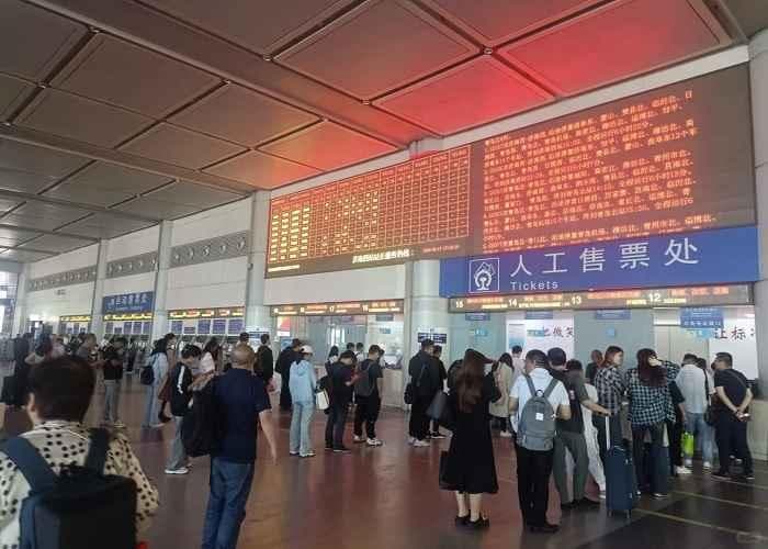 外国人在中国如何订高铁票？