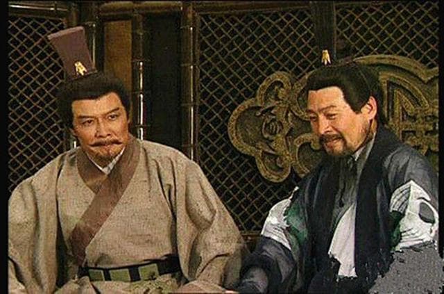 徐庶入曹营真是一言不发吗？真实历史：他位卑言轻没有什么发言权