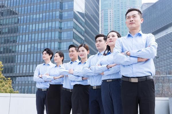 犯罪心理学中的锚定效应：司法认知偏差的双刃剑