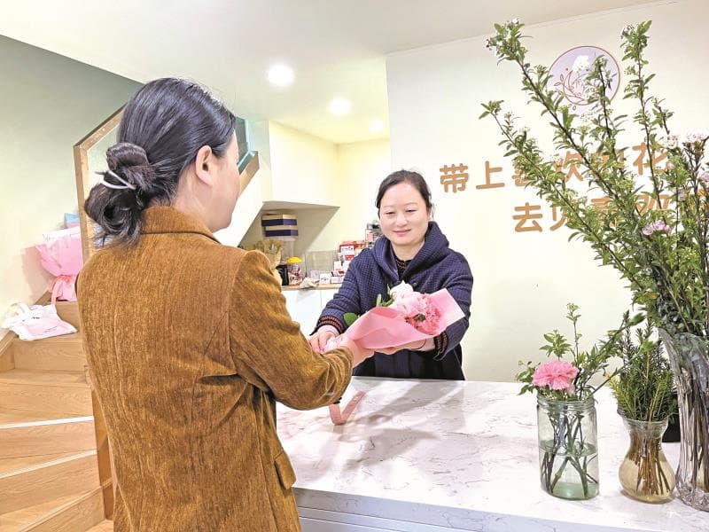 鲜花消费从“节日仪式”迈向“日常悦己”