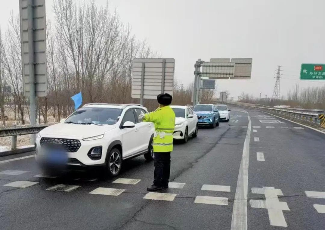 天津高速交警推出十项举措全力保障春节假期出行平安