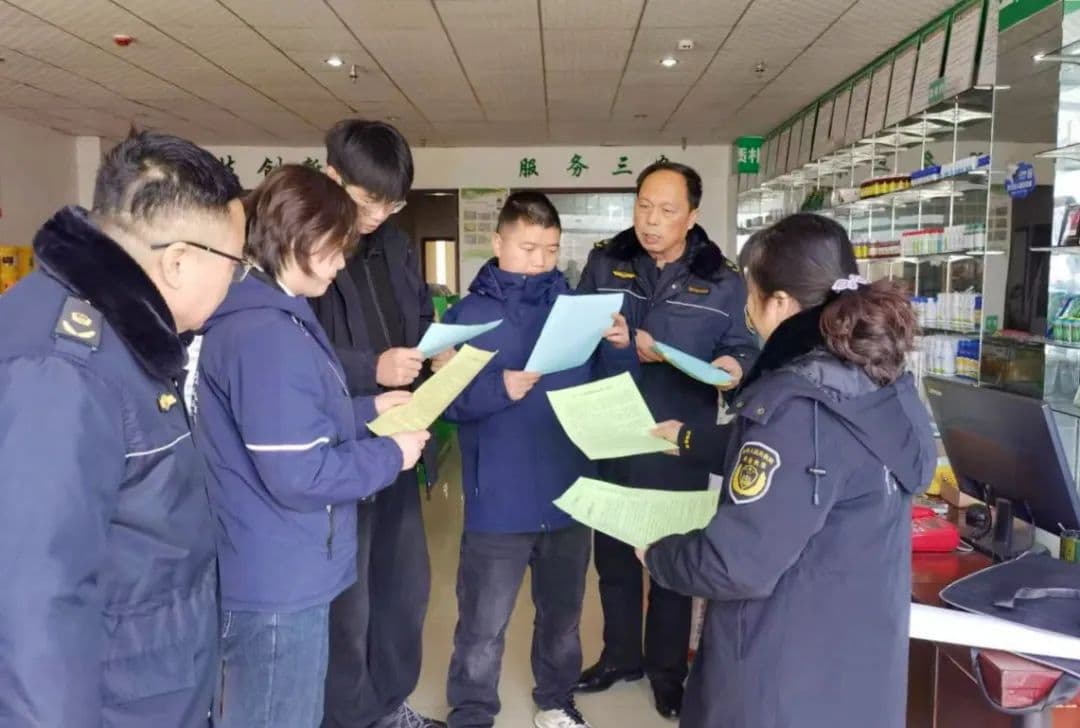 强化农资市场监管  护航春耕生产安全