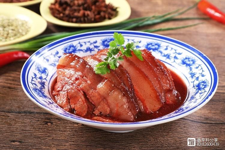 炖肉“最去腥”的4大香料，不管炖什么肉，3斤放1克，肉嫩没腥味