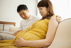 孕期腰疼怎么缓解？4个小妙招轻松缓解孕期腰疼