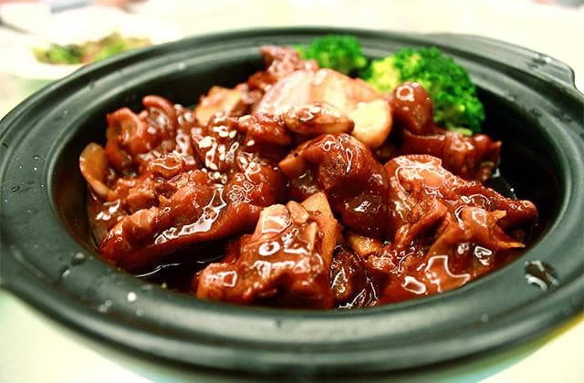 十大腊猪脚的家常做法介绍 10道美味腊猪蹄的吃法