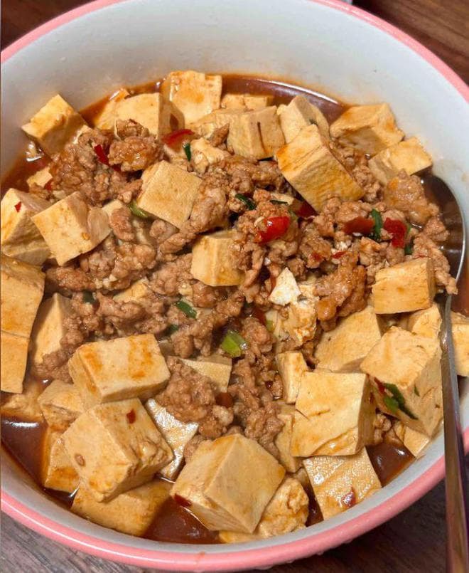 拌饭界‘海王’，这豆腐肉沫香到‘救命’！
