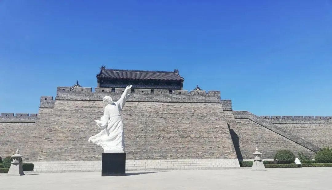 超然台见证苏轼密州岁月：从救灾到文学高峰