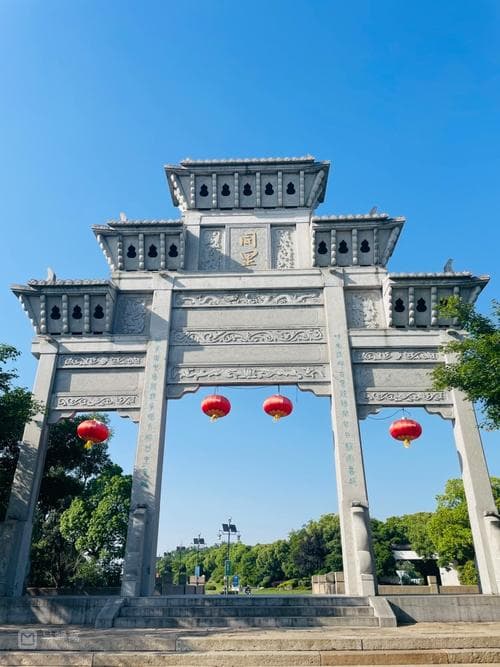 同里古镇景点全攻略：退思园、三桥、明清街等经典景点详解