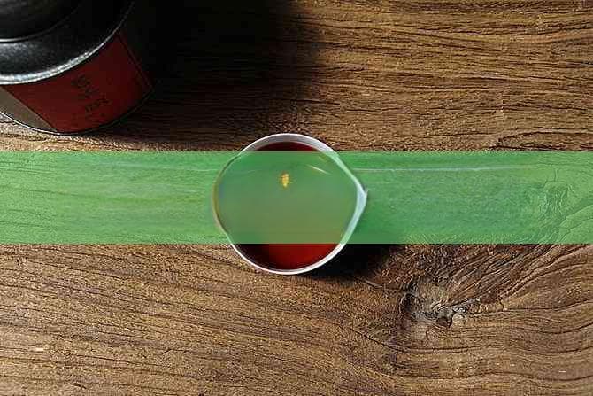 探究茶叶与结石的关系：为何有人认为喝茶易引发结石？如何科学饮茶？