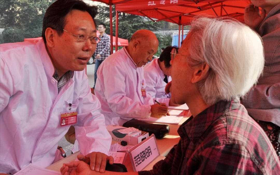 心元胶囊到脑心通：8种冠心病中成药使用指南