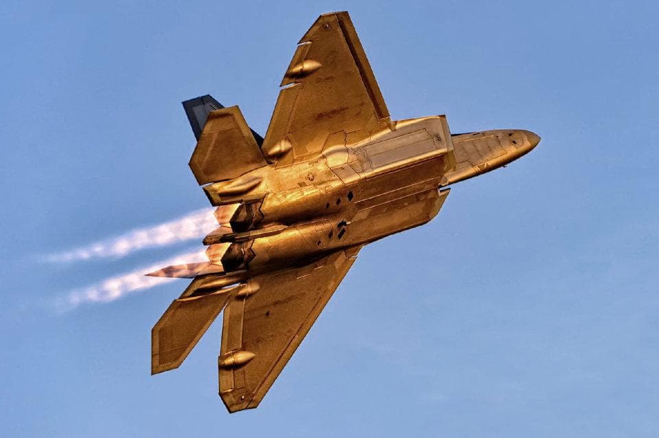 F-22发动机推重比数据调整，涡扇-15能否实现赶超？
