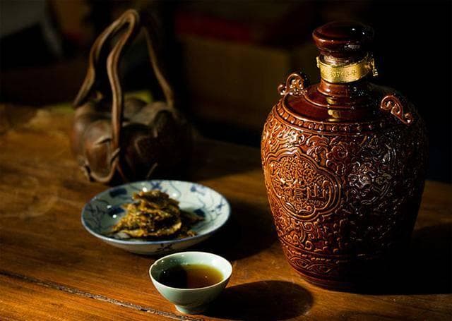 花雕酒是黄酒吗？同源异名，还是独立一派？